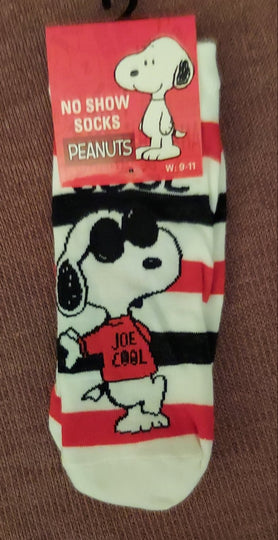 Officially Licensed Snoopy, Peanuts, Woodstock Ladies Novelty No Show Socks  9 Designs Available